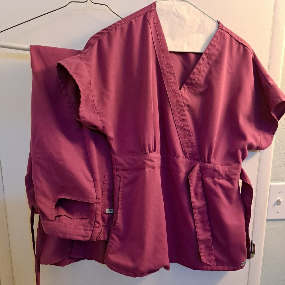 Scrub Set